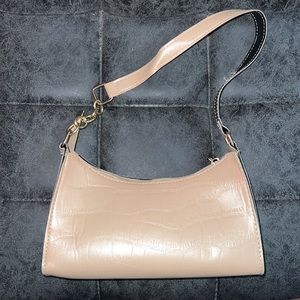 Nude croc shoulder bag